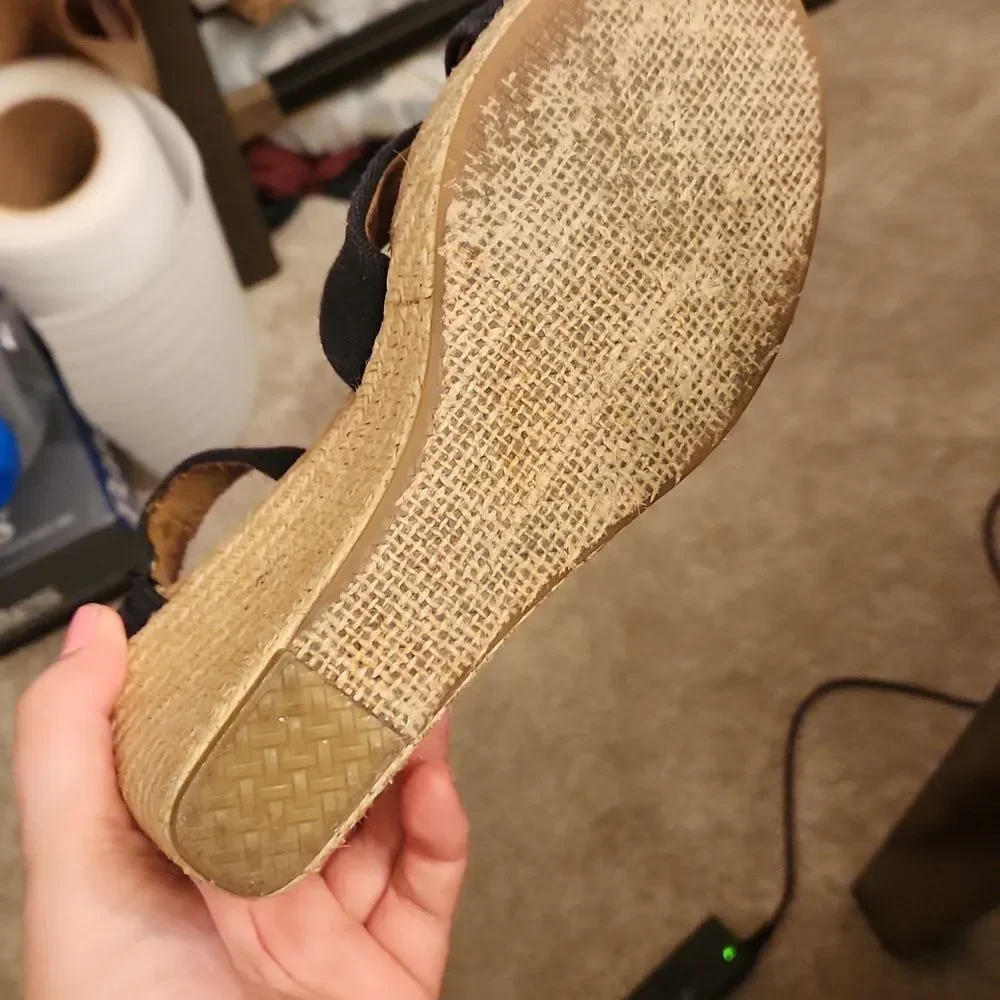 Toms Black & Tan Woven Espadrille Wedge Heels w/ Ankle Straps Size 7.5